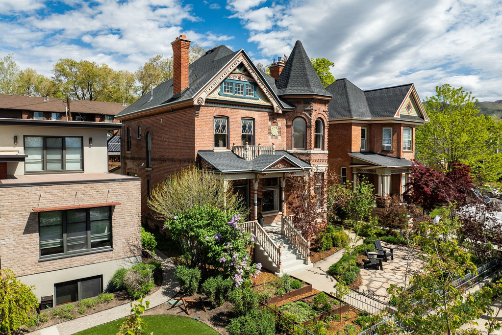 531 E 4TH AVE Salt Lake City, UT 84103