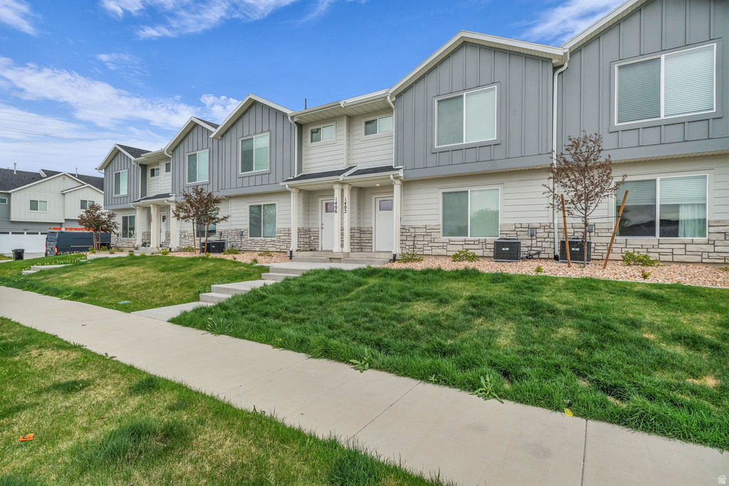 1402 N MEADOW LN Spanish Fork, UT 84660