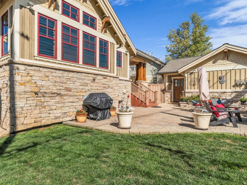 1733 S SUGARHOUSE LN Salt Lake City, UT 84108