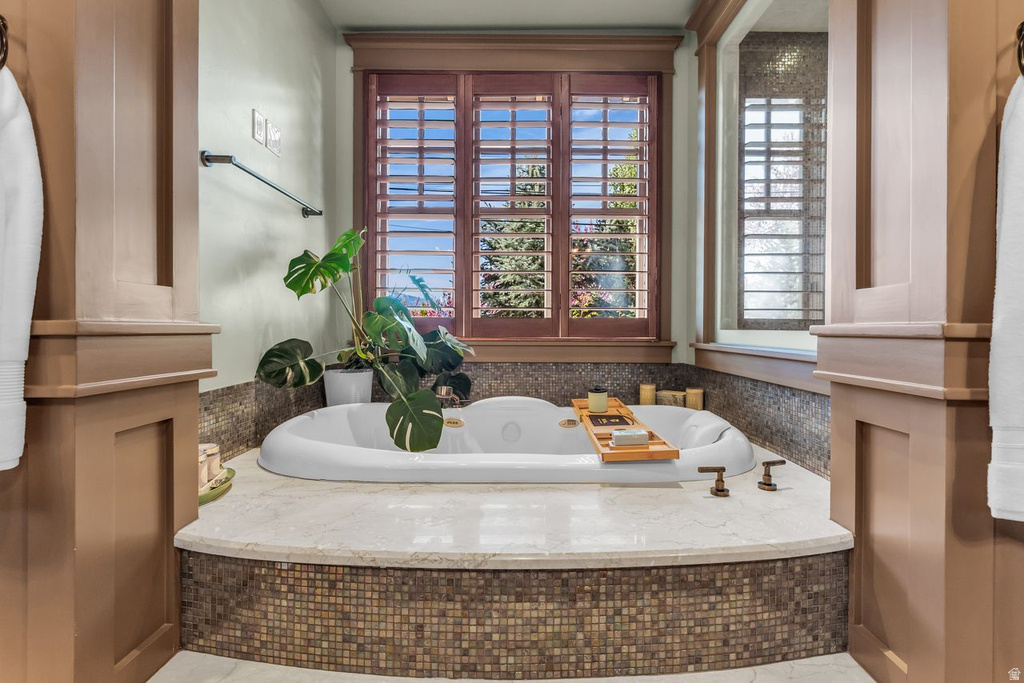 1733 S SUGARHOUSE LN Salt Lake City, UT 84108