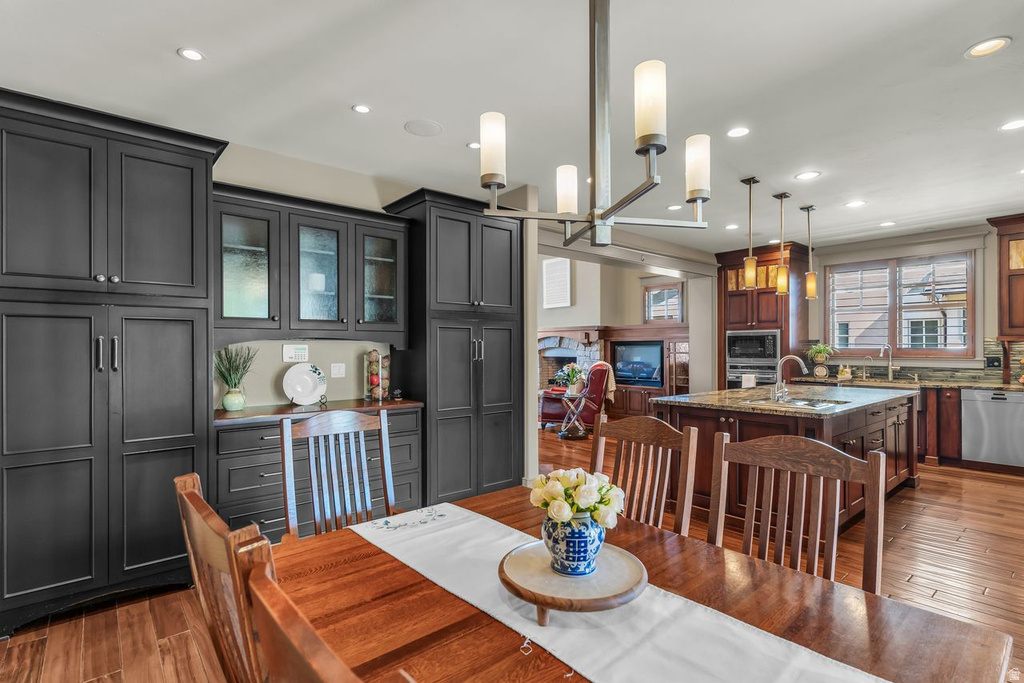 1733 S SUGARHOUSE LN Salt Lake City, UT 84108