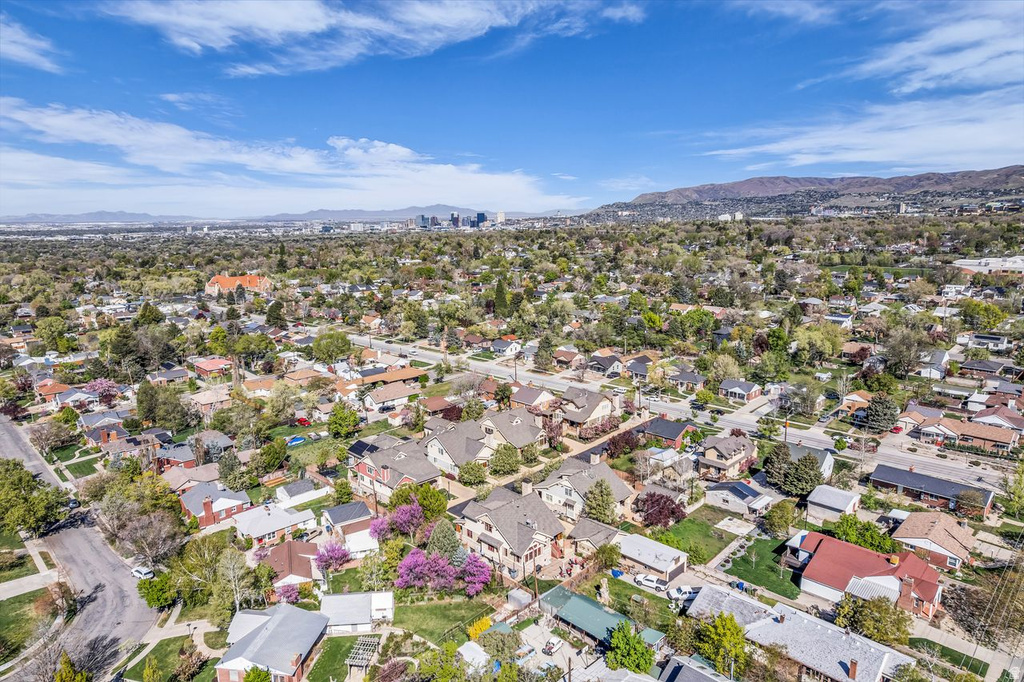 1733 S SUGARHOUSE LN Salt Lake City, UT 84108