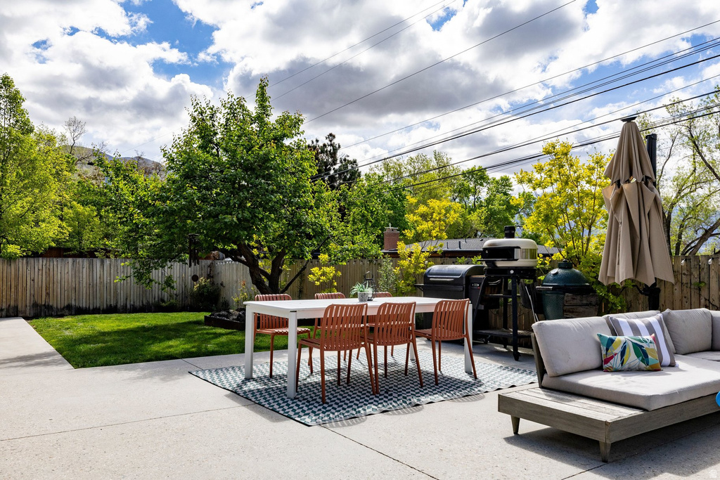 2070 E BROWNING AVE Salt Lake City, UT 84108