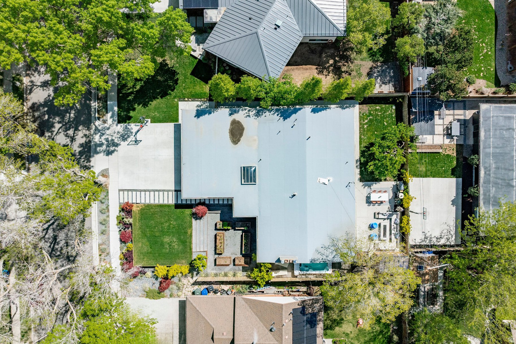 2070 E BROWNING AVE Salt Lake City, UT 84108