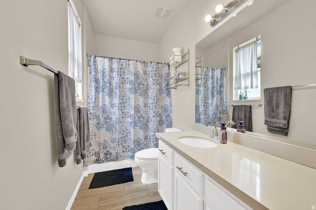 302 N FOXBORO DR North Salt Lake, UT 84054