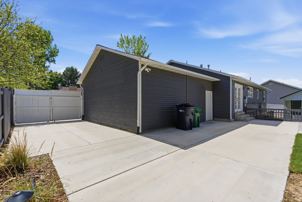 2257 E KARALEE WAY Sandy, UT 84092