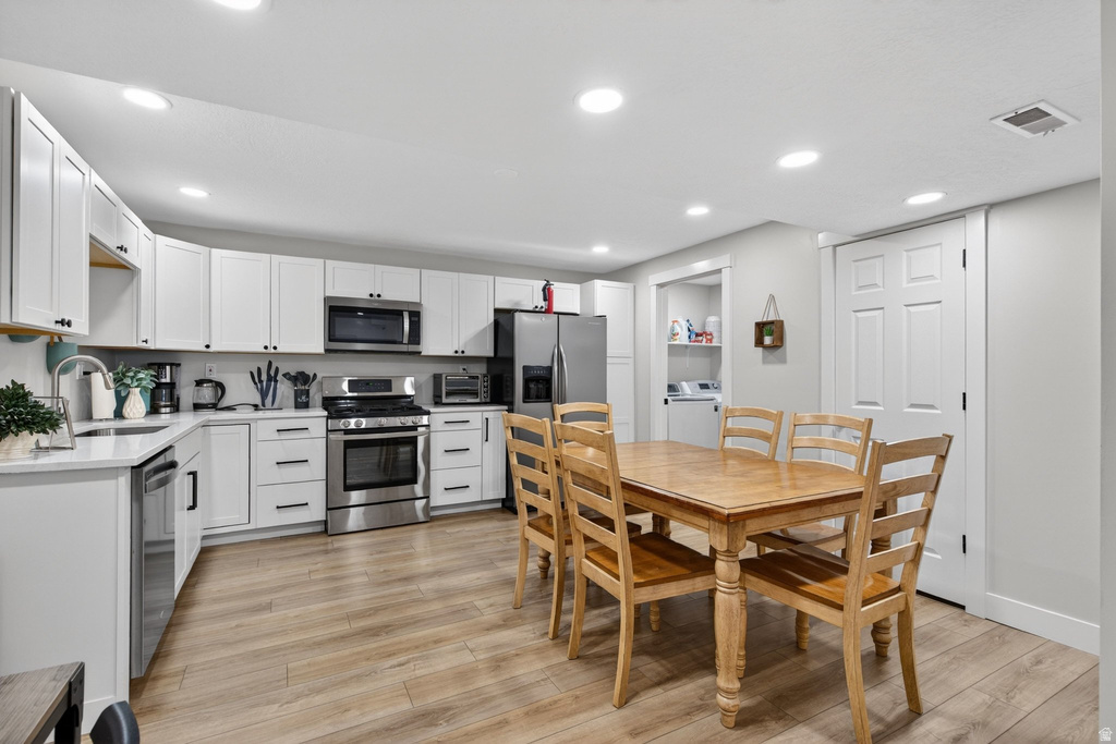 2257 E KARALEE WAY Sandy, UT 84092