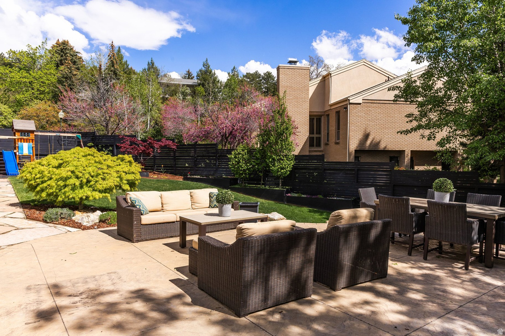 1522 E MILITARY WAY Salt Lake City, UT 84103