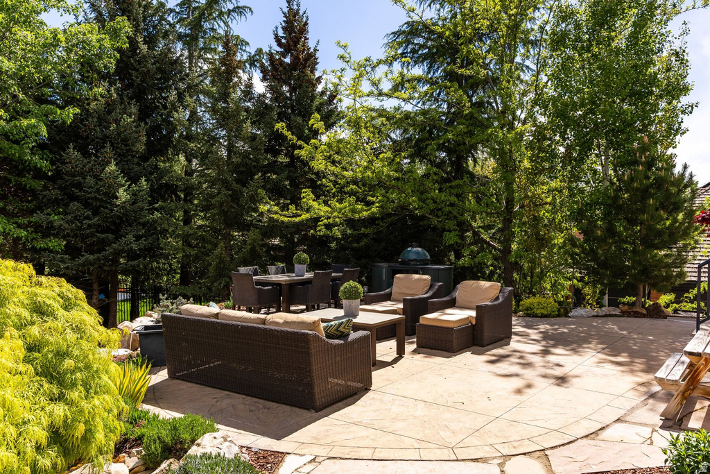 1522 E MILITARY WAY Salt Lake City, UT 84103