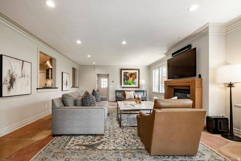 1522 E MILITARY WAY Salt Lake City, UT 84103