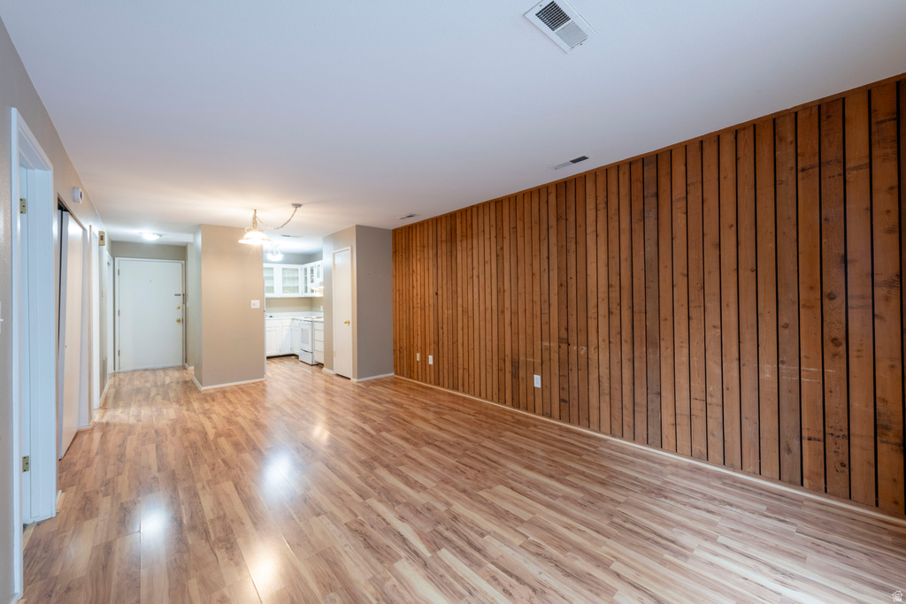 425 S 1000 E #311C Salt Lake City, UT 84102