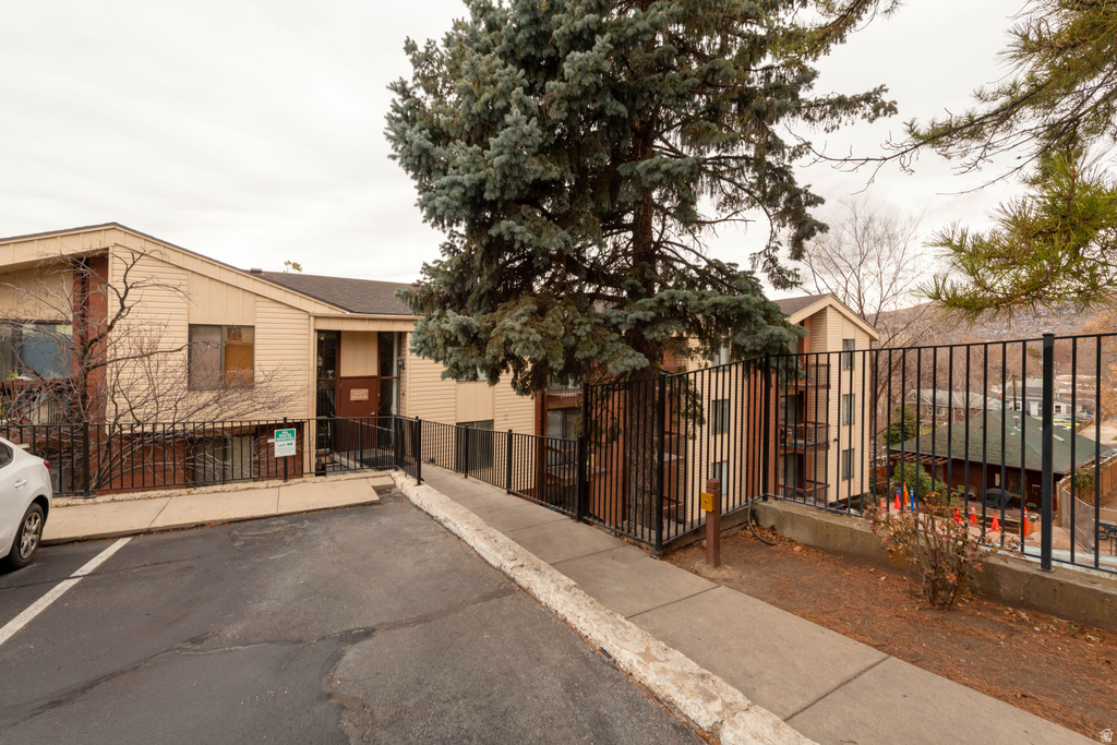 425 S 1000 E #311C Salt Lake City, UT 84102