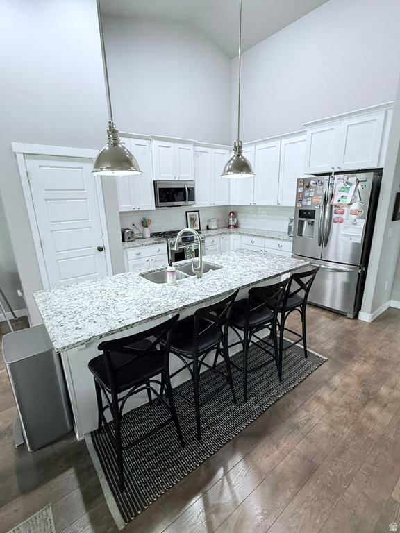1073 BLACKSTONE DR Fruit Heights, UT 84037