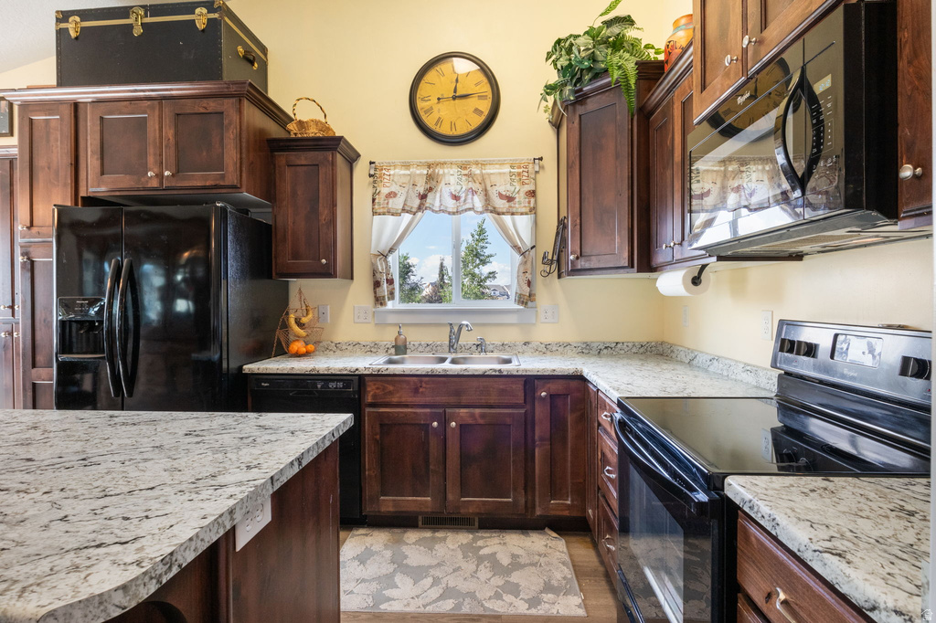 109 W 930 N Santaquin, UT 84655