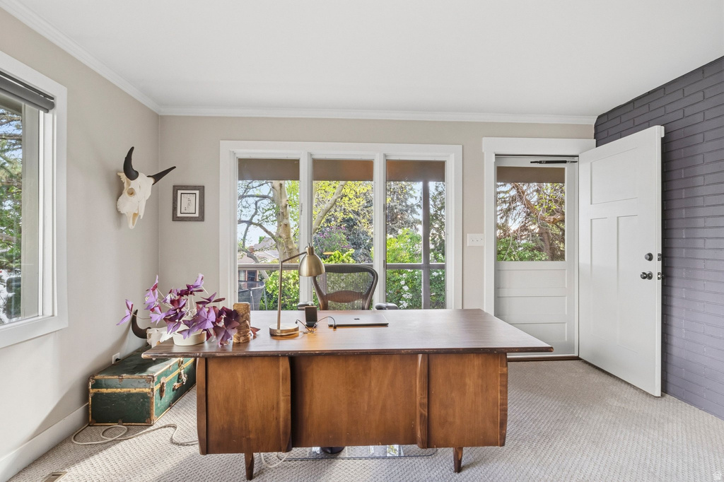 2029 E GENTILE Layton, UT 84040