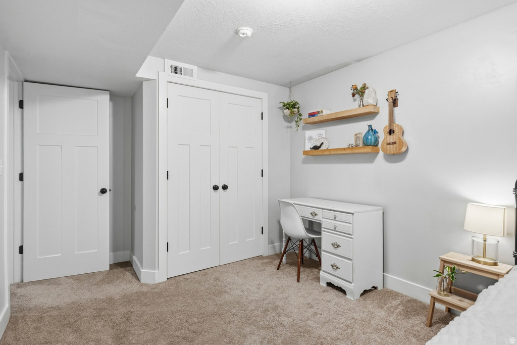 2029 E GENTILE Layton, UT 84040