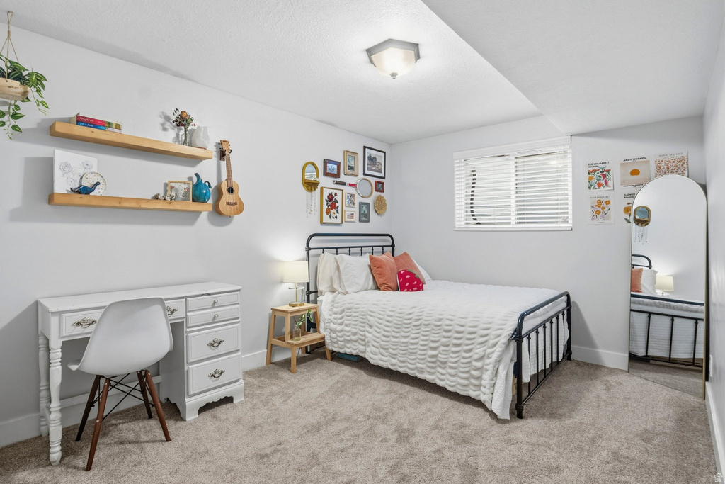 2029 E GENTILE Layton, UT 84040