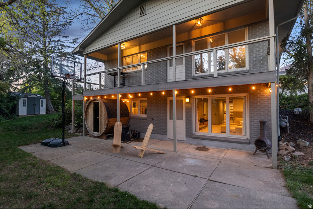 2029 E GENTILE Layton, UT 84040