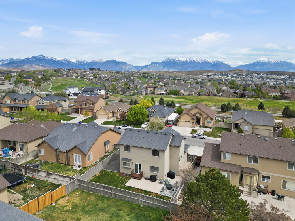 8757 N JEFFERSON DR Eagle Mountain, UT 84005