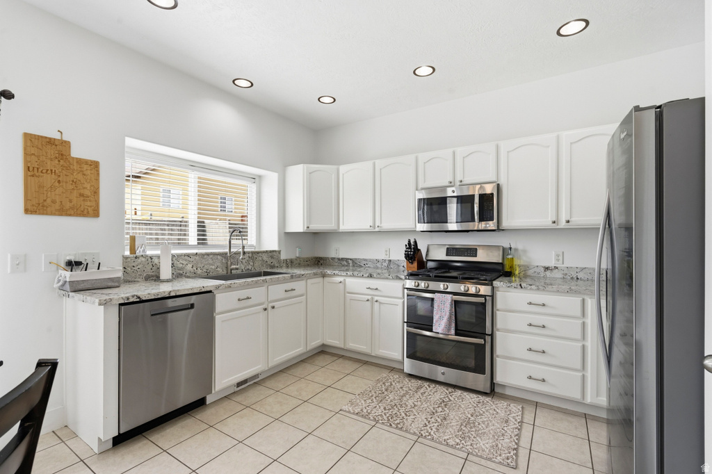 8757 N JEFFERSON DR Eagle Mountain, UT 84005