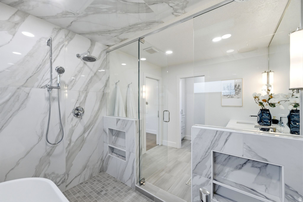 8917 S SUNRIDGE DR Sandy, UT 84093