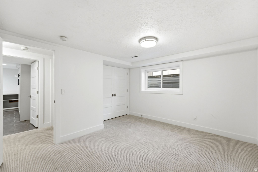 8917 S SUNRIDGE DR Sandy, UT 84093