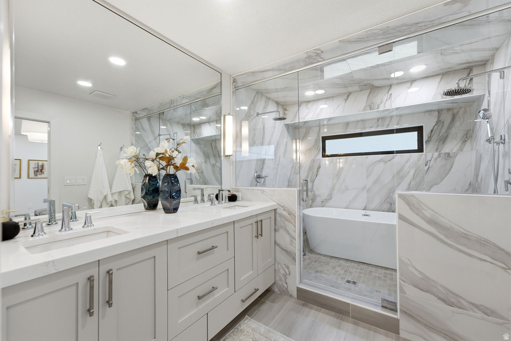 8917 S SUNRIDGE DR Sandy, UT 84093