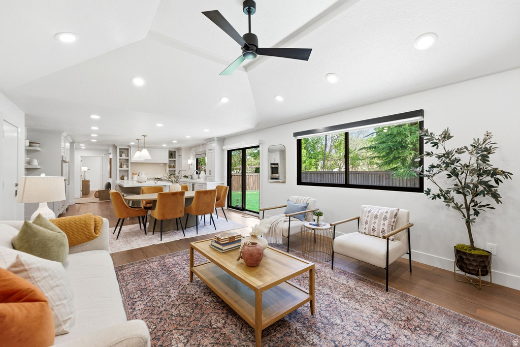 8917 S SUNRIDGE DR Sandy, UT 84093