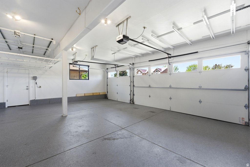 8917 S SUNRIDGE DR Sandy, UT 84093