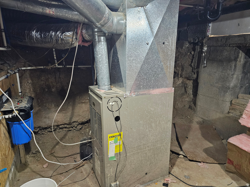 163 CARSON AVE East Carbon, UT 84520