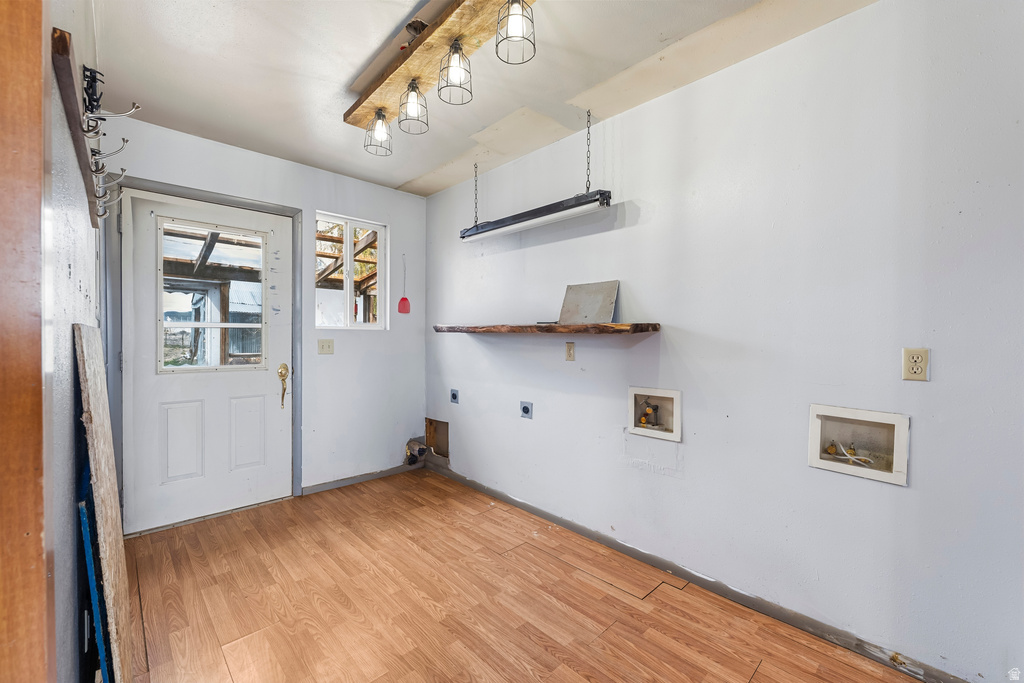 45476 S US HIGHWAY 40 Fruitland, UT 84027