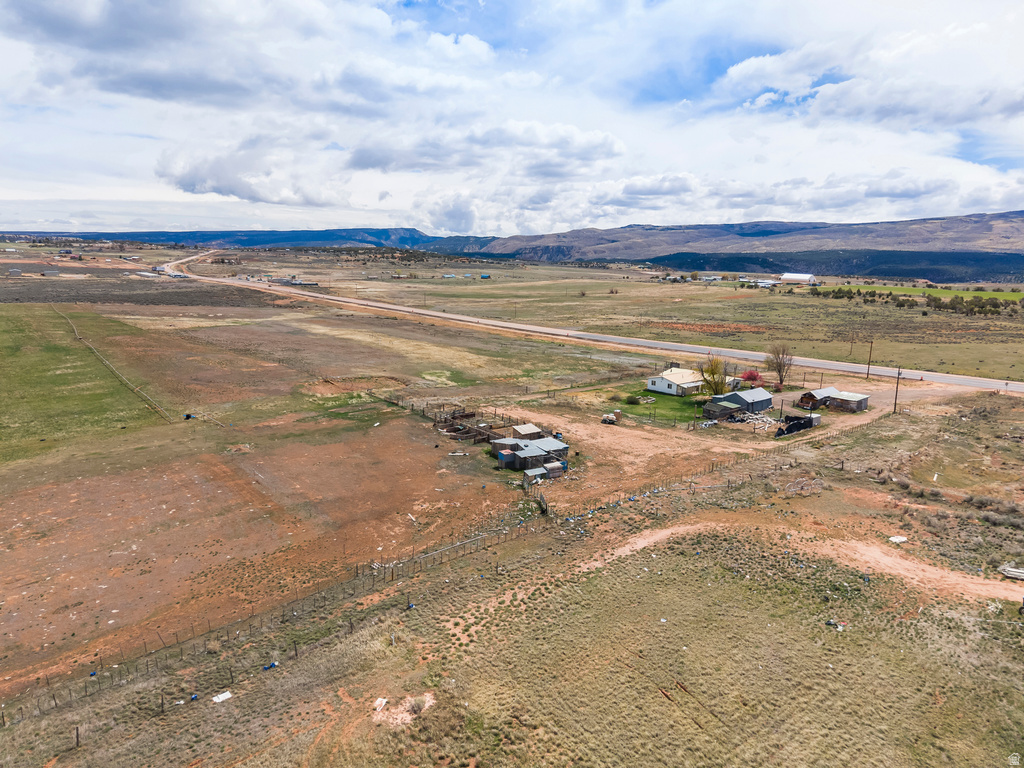 45476 S US HIGHWAY 40 Fruitland, UT 84027