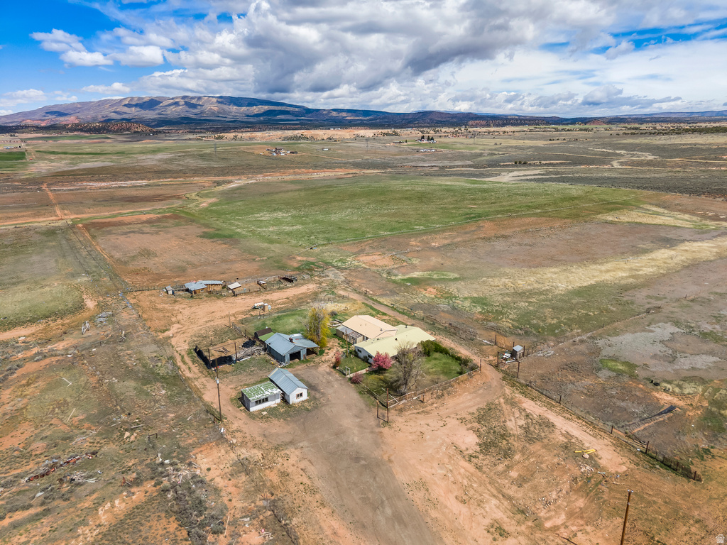 45476 S US HIGHWAY 40 Fruitland, UT 84027