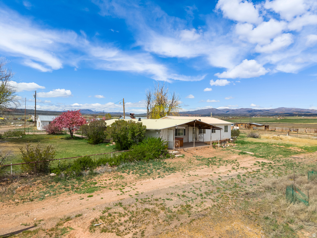 45476 S US HIGHWAY 40 Fruitland, UT 84027