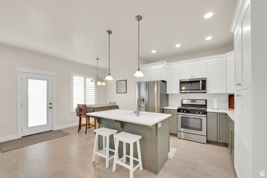 4174 W SHADE HILL LN Herriman, UT 84096
