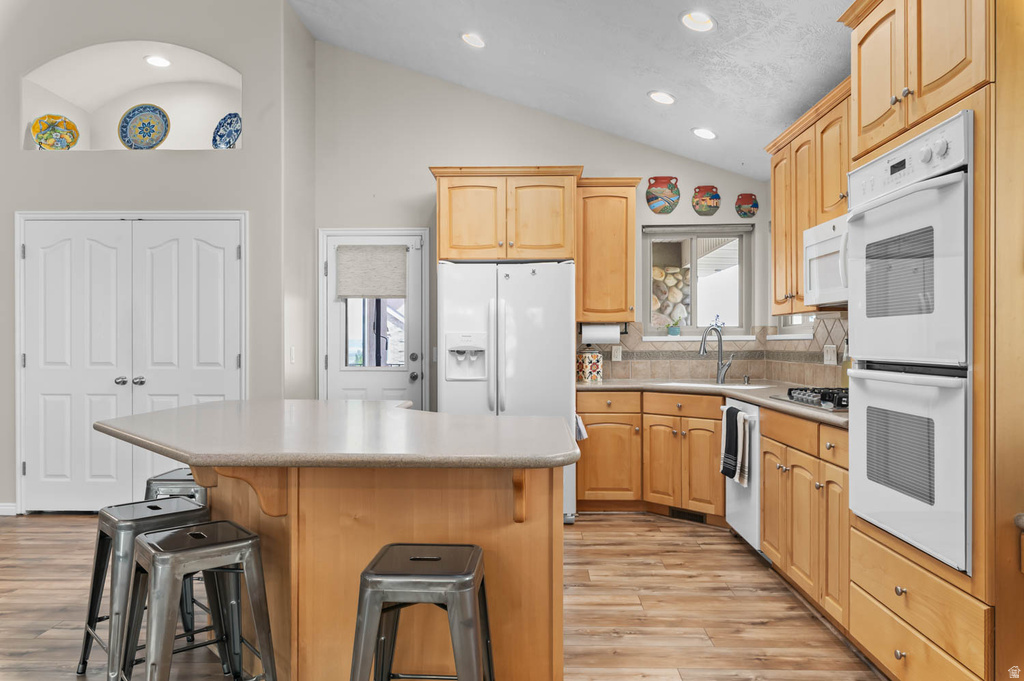 184 N WOOD HILL LN North Salt Lake, UT 84054