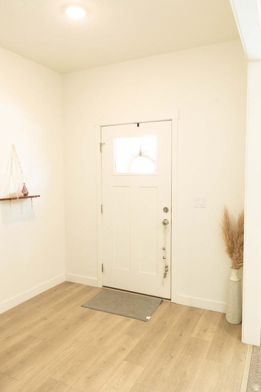 638 N AUTUMN ASH CIR #9 Kaysville, UT 84037