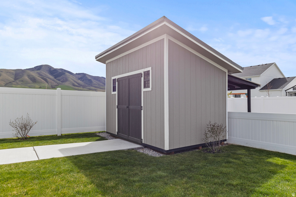 756 E 1100 S Hyrum, UT 84319