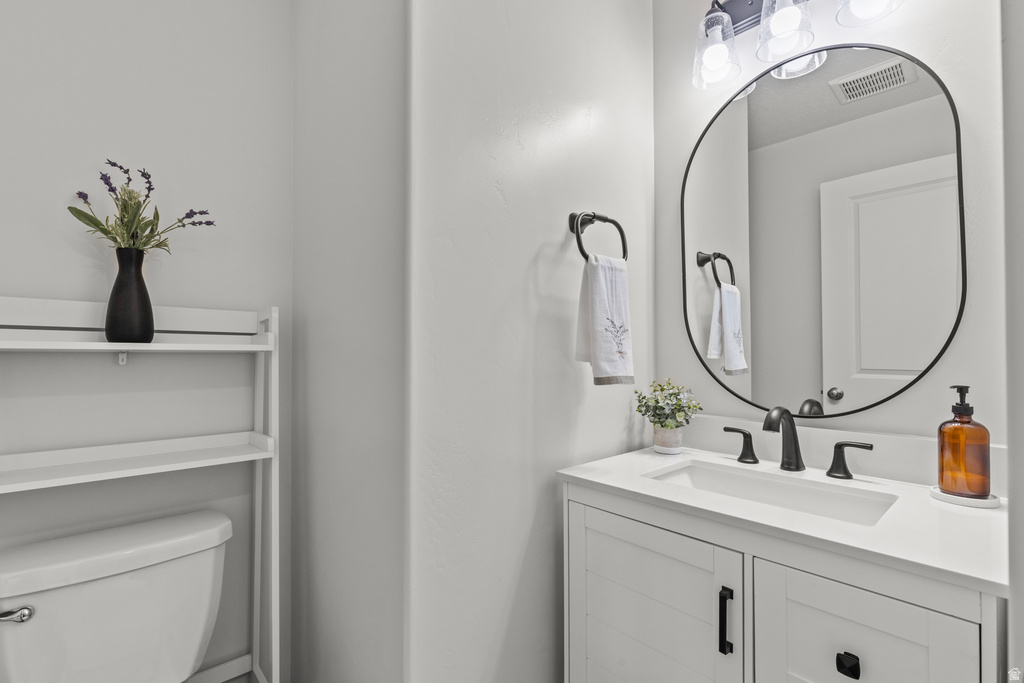 756 E 1100 S Hyrum, UT 84319