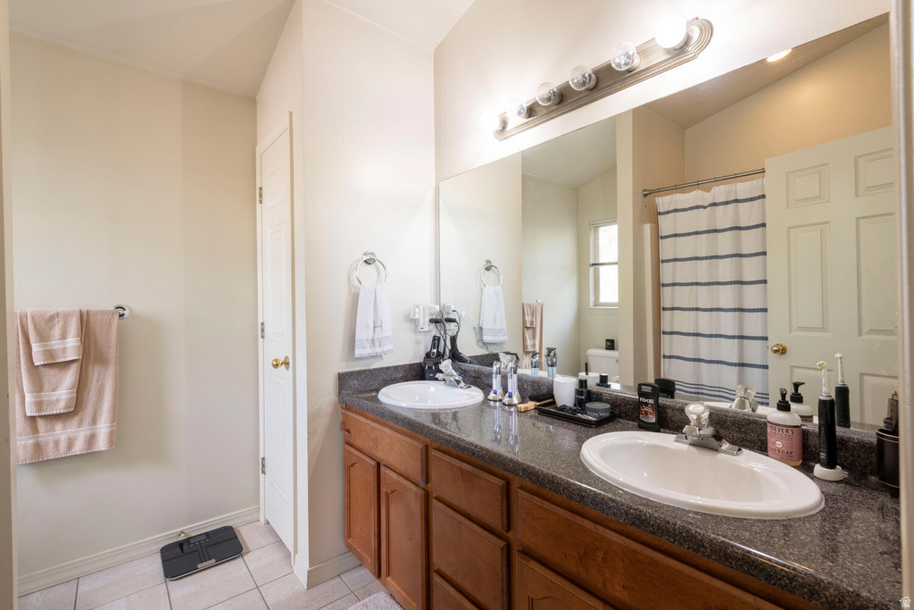 7456 SOUTHCREST CIR Midvale, UT 84047