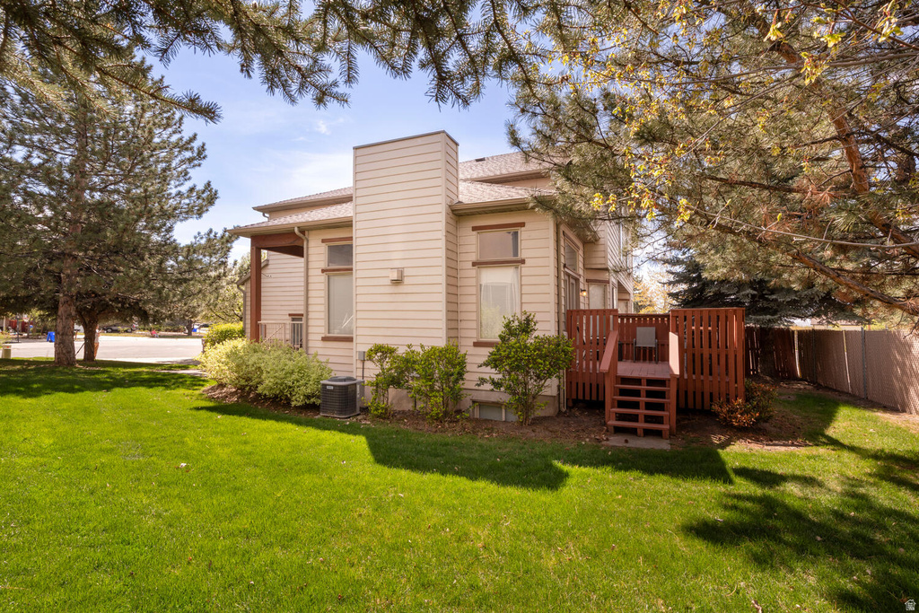 7456 SOUTHCREST CIR Midvale, UT 84047