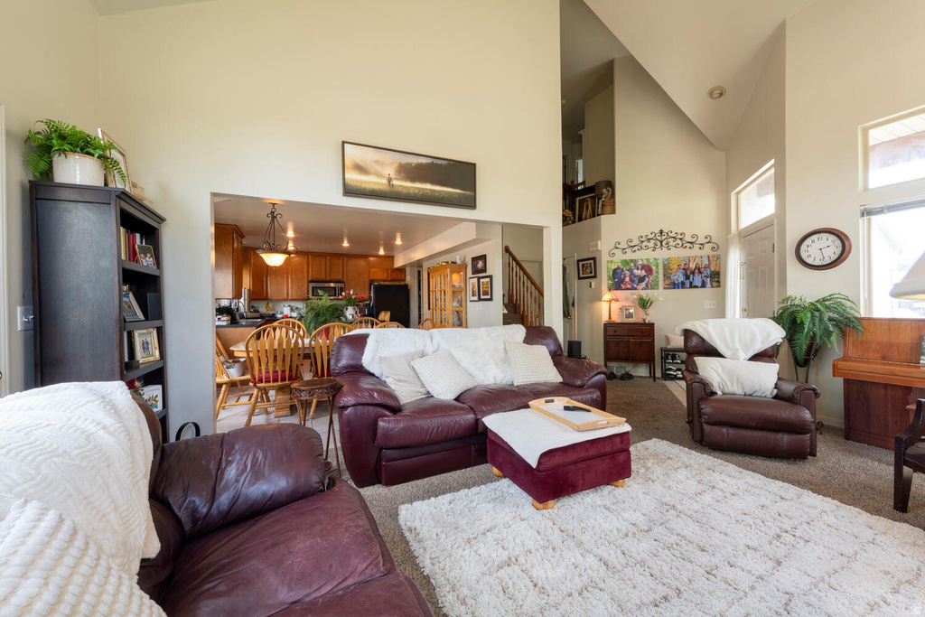 7456 SOUTHCREST CIR Midvale, UT 84047