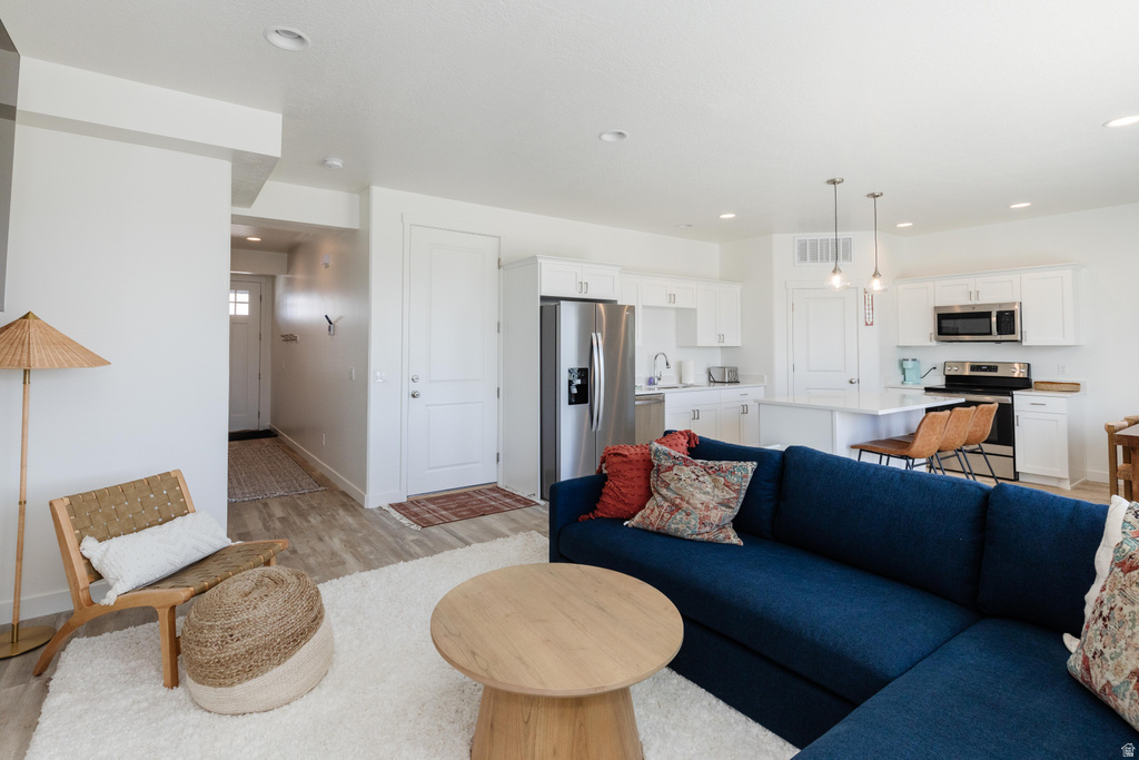 344 W OREGON DR Garden City, UT 84028