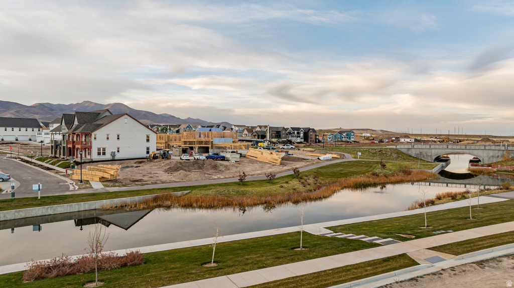 6611 W SOUTH JORDAN PKWY South Jordan, UT 84009
