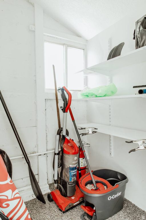 250 S 300 E Hyrum, UT 84319