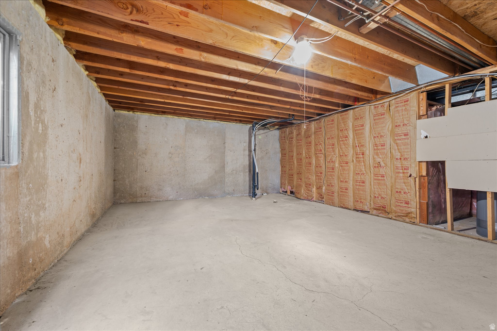 370 W 5600 S Washington Terrace, UT 84405