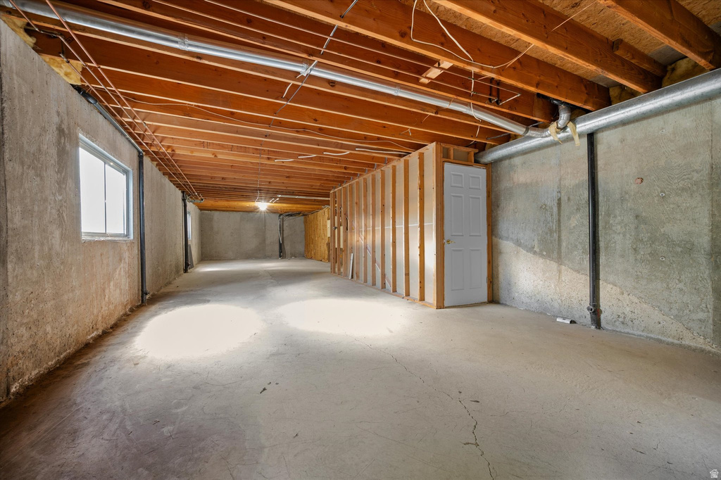 370 W 5600 S Washington Terrace, UT 84405