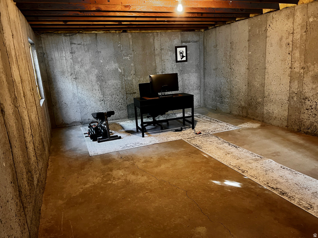 5466 W ARISTADA AVE West Jordan, UT 84081