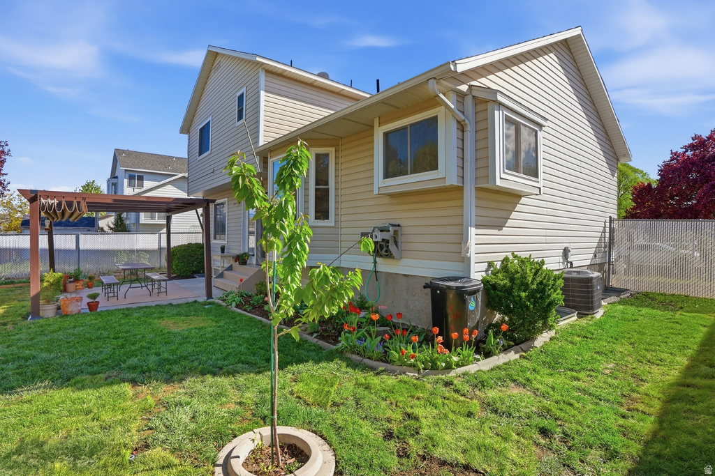 5466 W ARISTADA AVE West Jordan, UT 84081