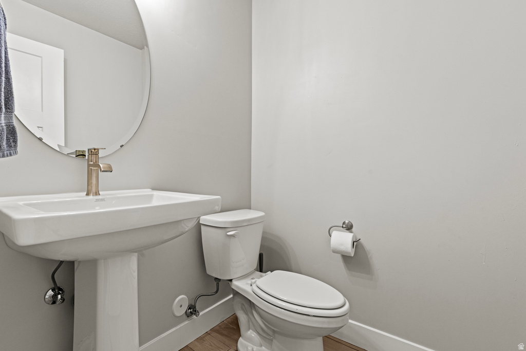 424 E CANFIELD DR Ogden, UT 84404